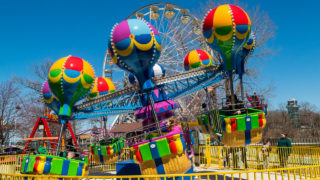 Balloon Race kiddie ride at Waldameer Amusement Park