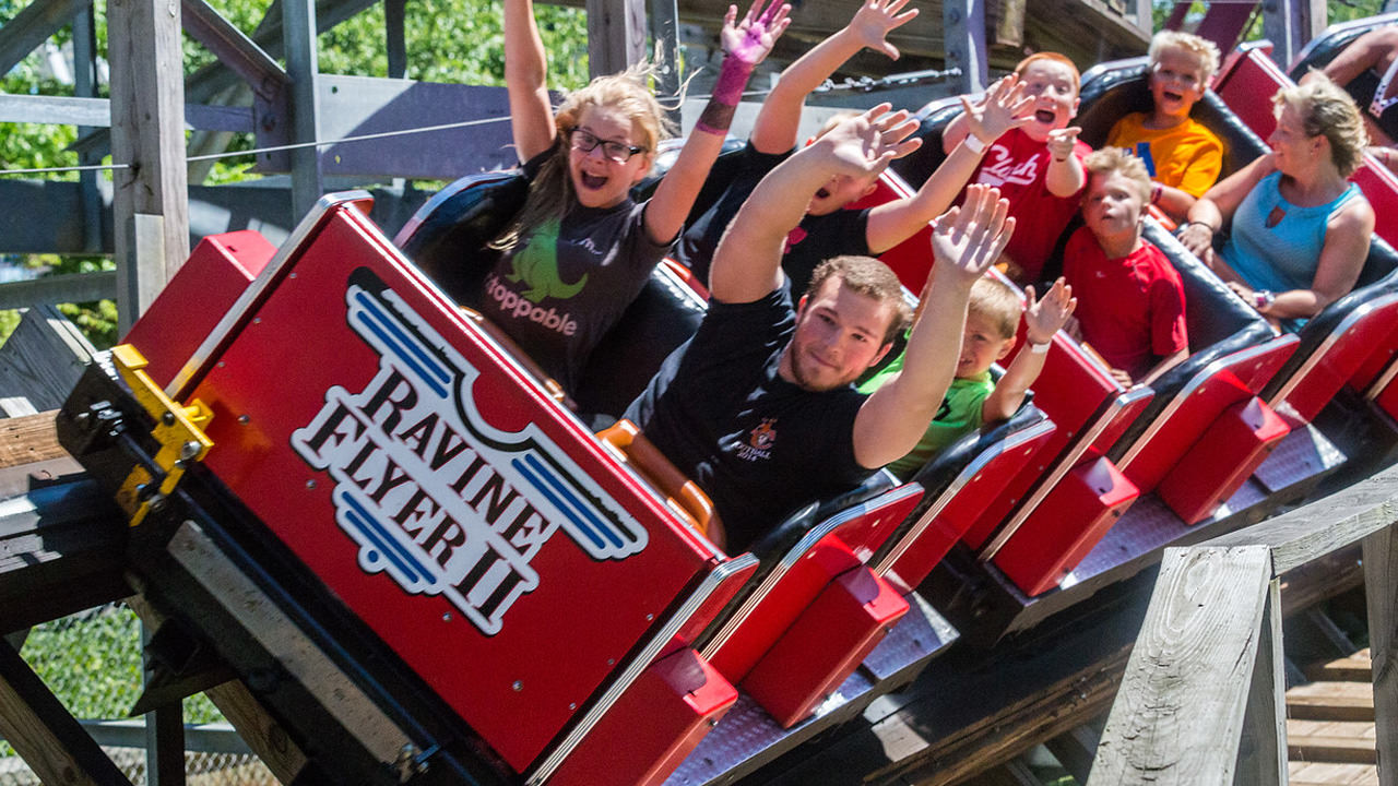 Guests riding the Ravine Flyer II during the day