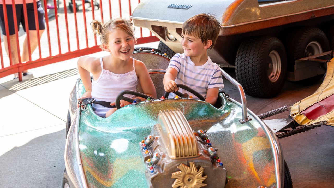 Children riding Umbrella Ride at Waldameer.