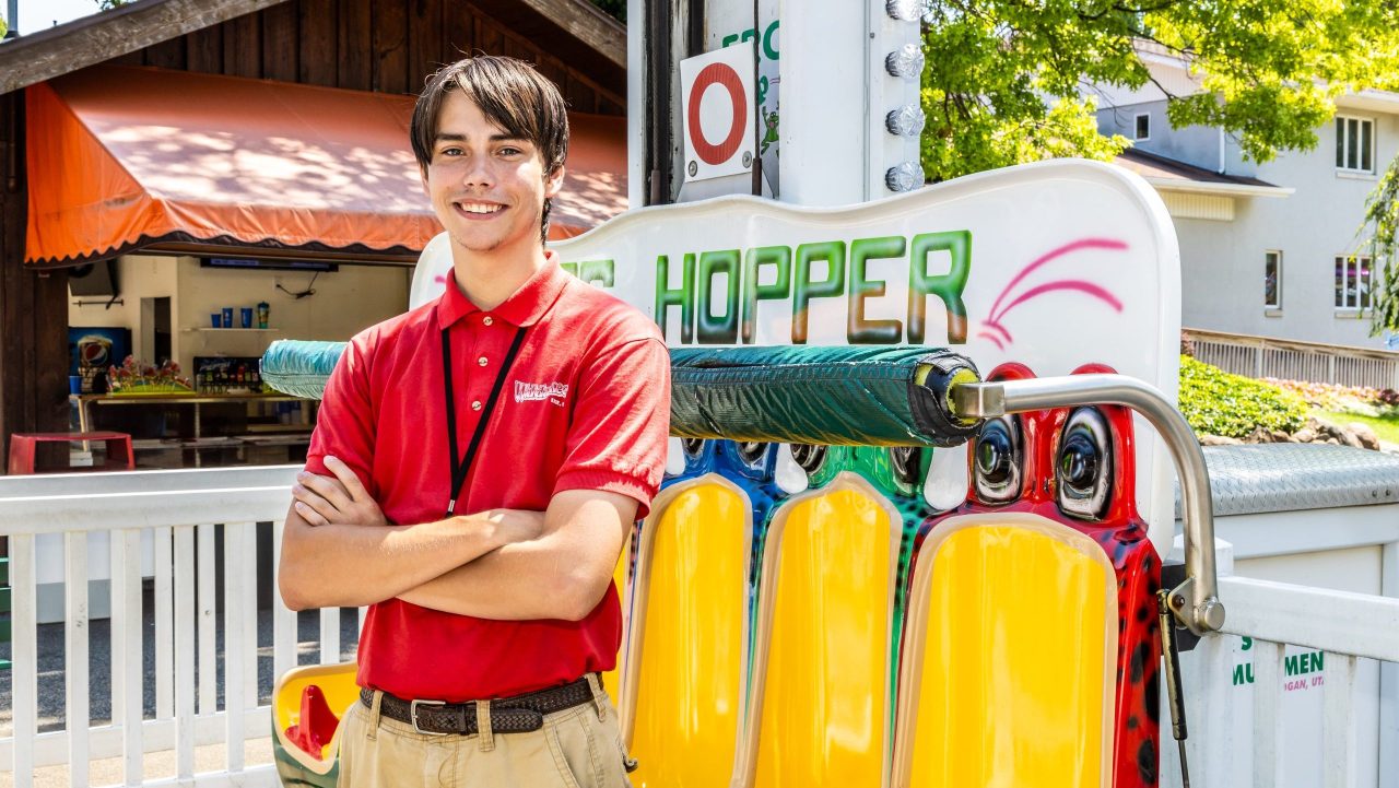 Waldameer employee at Frog Hopper ride.